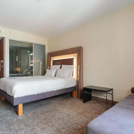 Novotel Bosphorus 5*