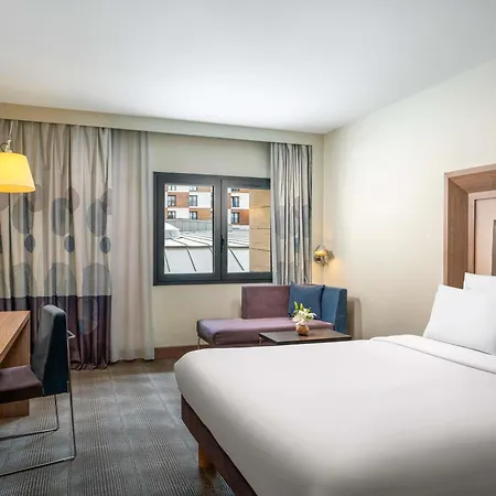 Novotel Bosphorus 5*
