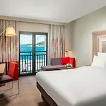 Novotel Bosphorus מלון 5*