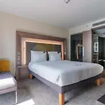 מלון Novotel Bosphorus 5*