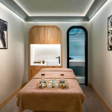 Hotel Novotel Bosphorus 5*