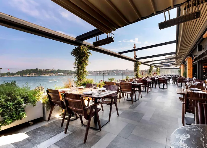 Novotel Bosphorus 5* Стамбул