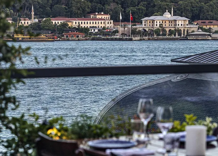 Отель Novotel Bosphorus Стамбул