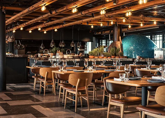 Novotel Bosphorus Отель Стамбул