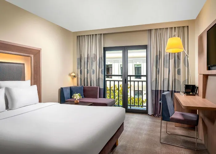 Отель Novotel Bosphorus 5*