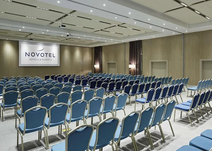 Novotel Bosphorus Отель Стамбул