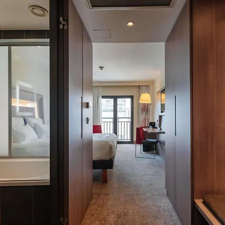 Novotel Bosphorus Hotel 5*
