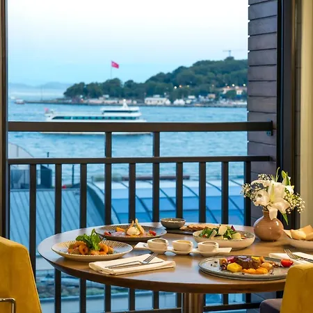 Novotel Bosphorus Hotell 5*