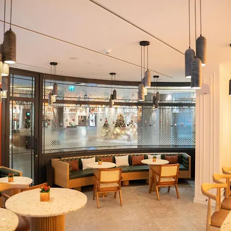 Hotell Novotel Bosphorus 5*