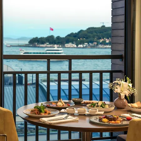 Novotel Bosphorus Hotell
